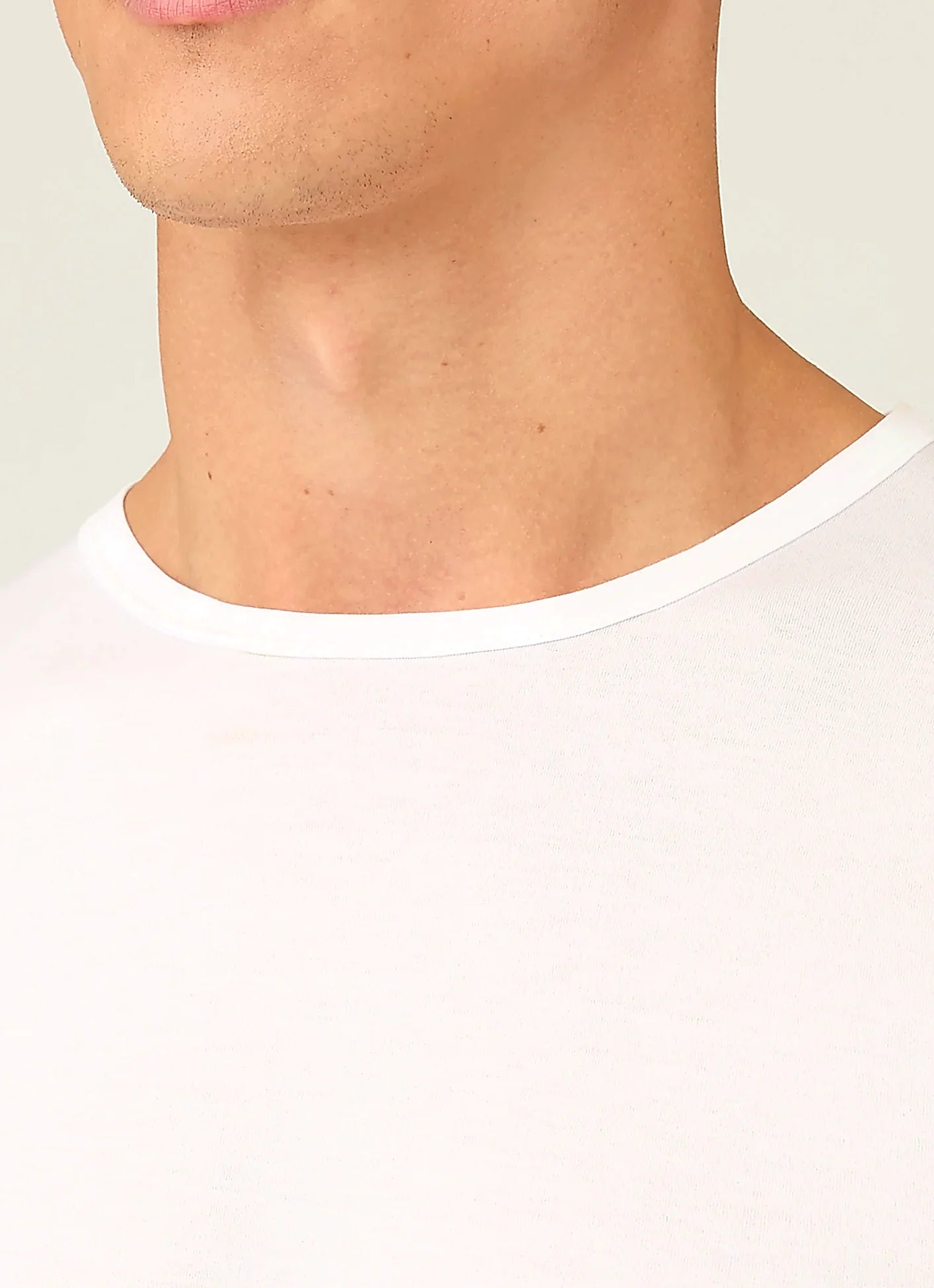 White T-shirt for men, cotton