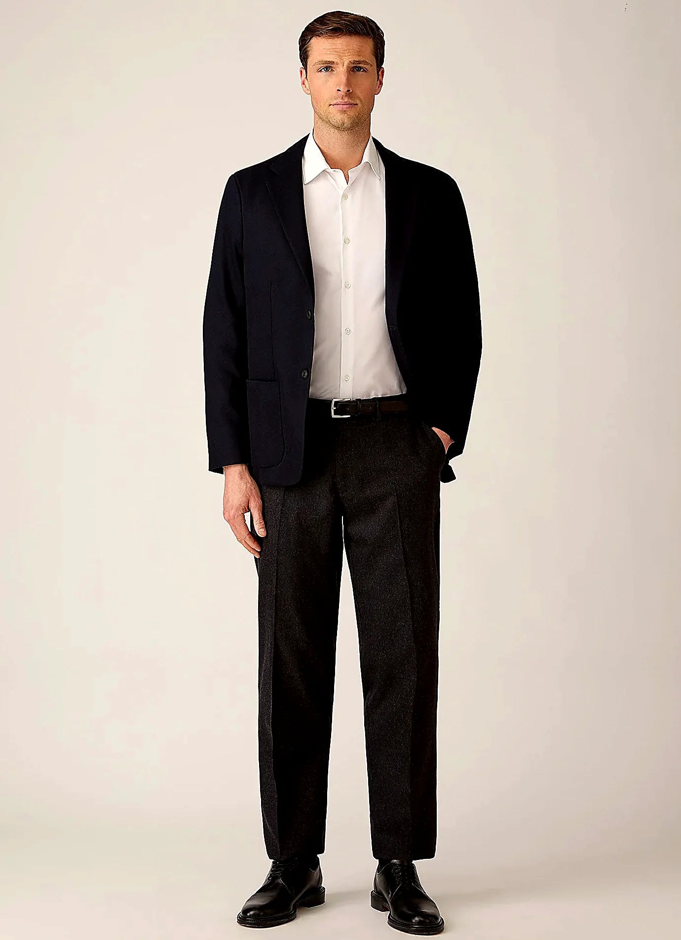 Charcoal trouser in wool cashmere flannel, everyday wear